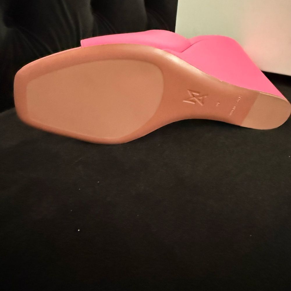 AMINA MUADDI
Lupita leather wedge mules size 10 - Picture 5 of 7